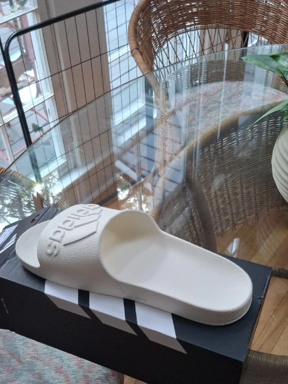 ADIDAS ADILETTE AQUA